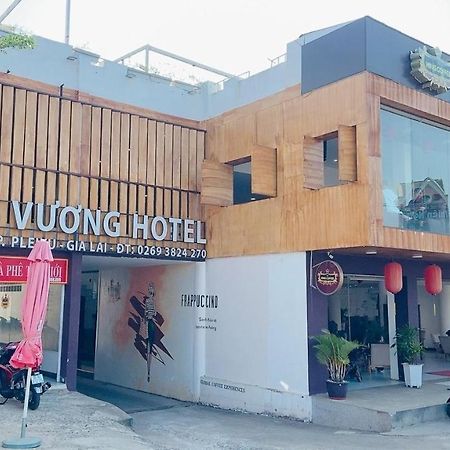 Hung Vuong Hotel Pleiku Exterior photo